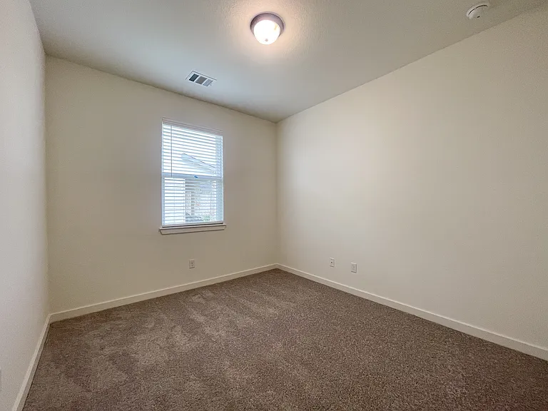 6912 Llano Dr — Photo 23