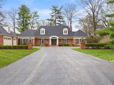 547 Tregaron Pl, Saint Louis, MO, 63131