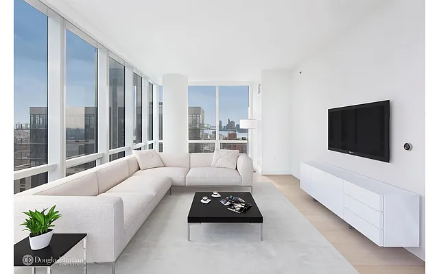 Rented by Douglas Elliman | media 29