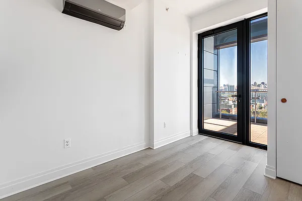 Rented by Charney Real Estate LLC | media 11