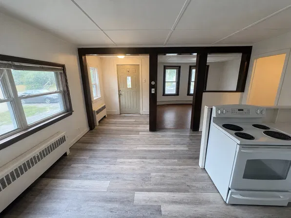 36 Summer St #1, Waterville, ME 04901