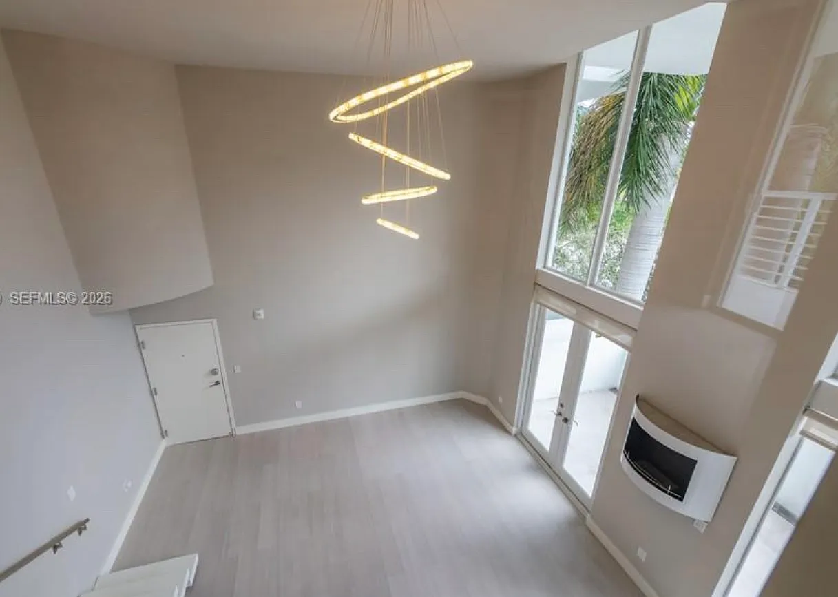 2 bed, 1194 sqft, $5,800 — Photo 3