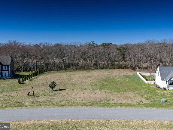 3rd image of 0 Wight Island Ct