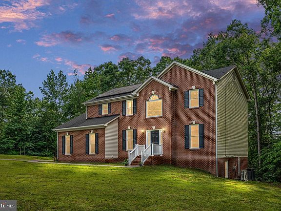 4th image of 11434 Pleasant Dr