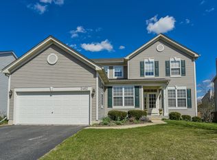 2462 Prescott Dr, Montgomery, IL 60538