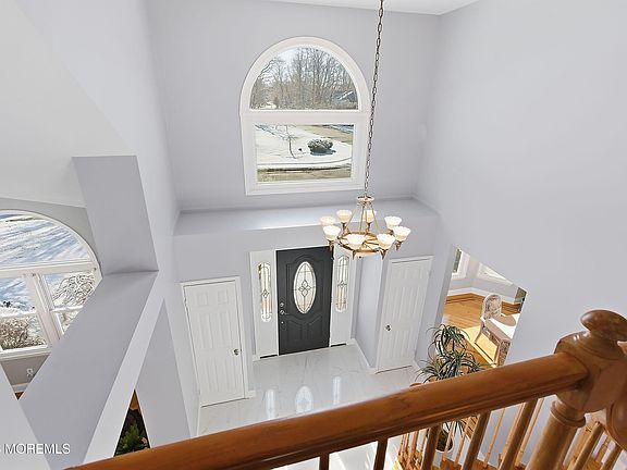 2nd image of 26 Oxford Lane