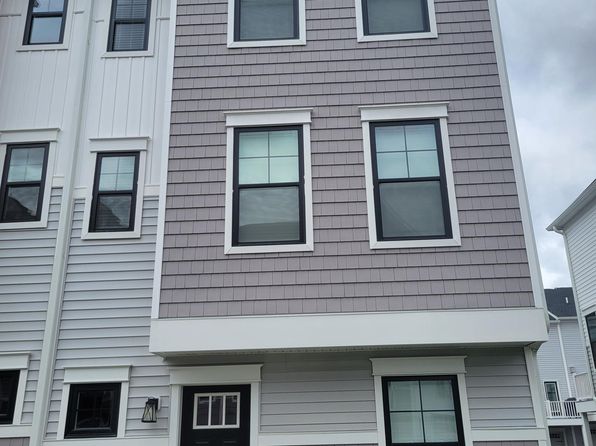 317 Chestnut St, Collegeville, PA