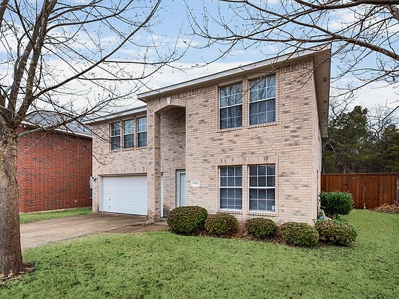 2nd image of 1711 Cedarbrook Dr