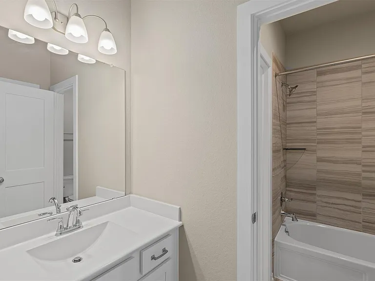 7026 Coneflower Creek Ct — Photo 19