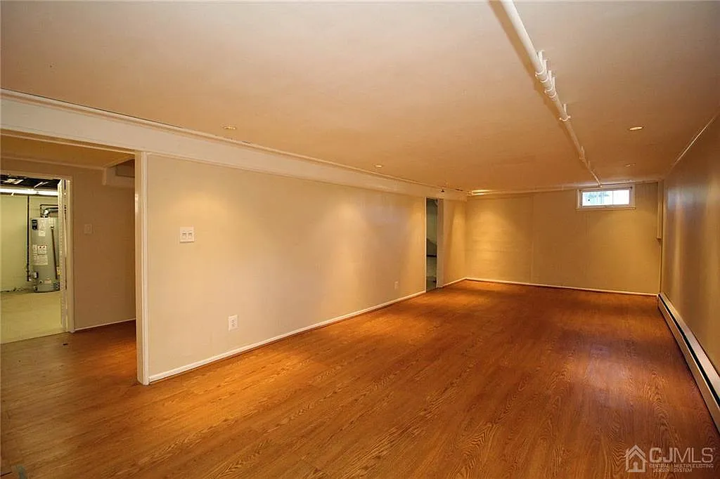 Building Photo - 37 Ireland Ave #1