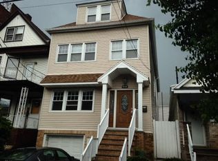 658 Avenue A, Bayonne, NJ 07002