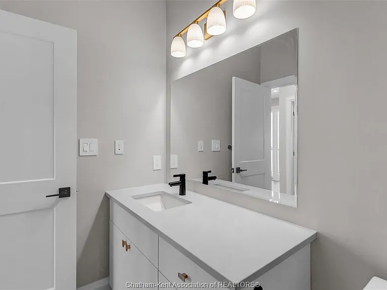 50 Nazarene Rd #522 — Photo 14