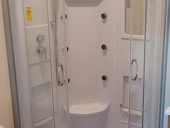 3rd image of 820 Huron Ave #101