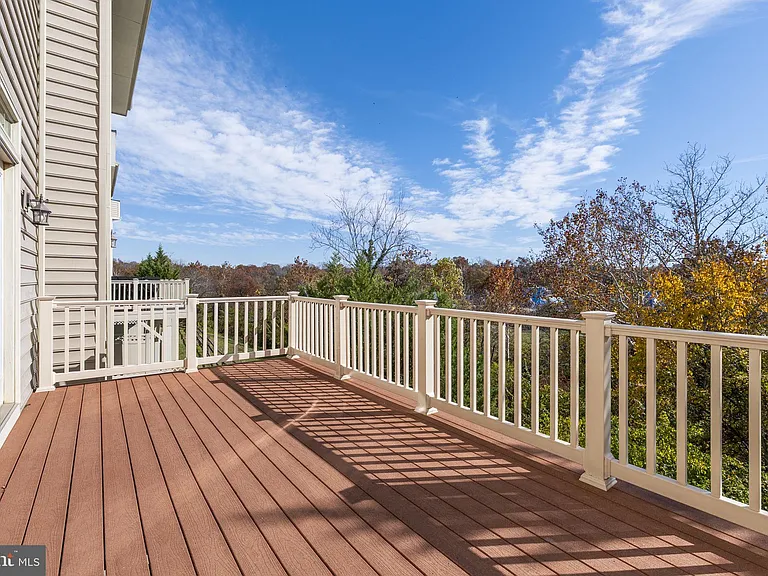 5313 Stream Bank Ln — Photo 43
