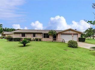1601 Paradise Ln, Astor, FL 32102