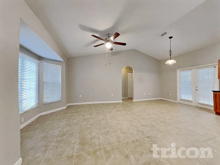 6951 Jarvis Rd — Photo 2