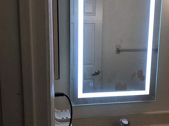 5th image of 1502 Commons Dr #2