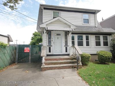 13 Arnprior St, Staten Island, NY, 10302