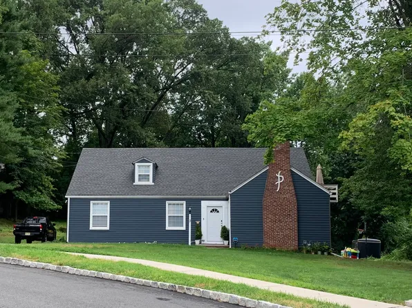 3 Nutwold Ave, West Orange, NJ 07052