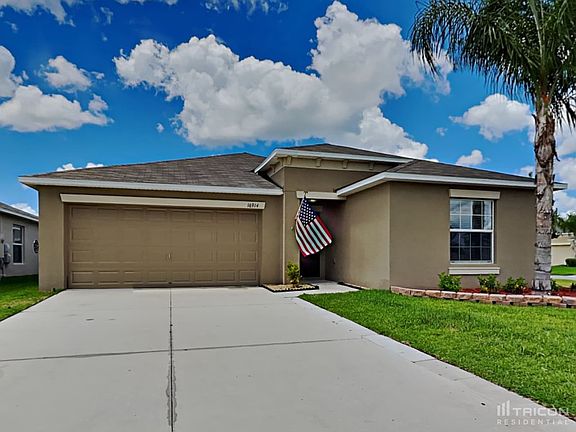 2nd image of 16914 Peaceful Valley Dr
