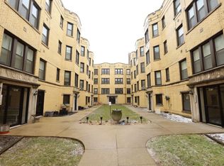 3817 N Greenview Ave #E3, Chicago, IL 60613
