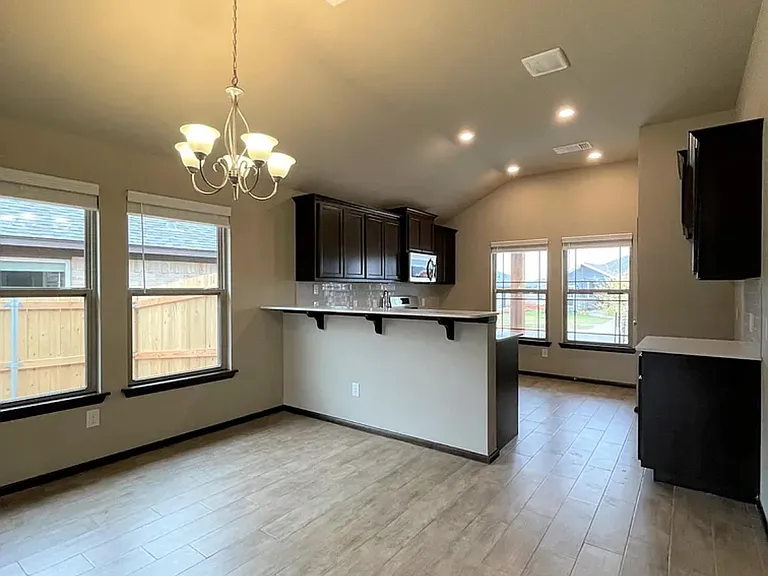 2249 Roca Dr — Photo 9