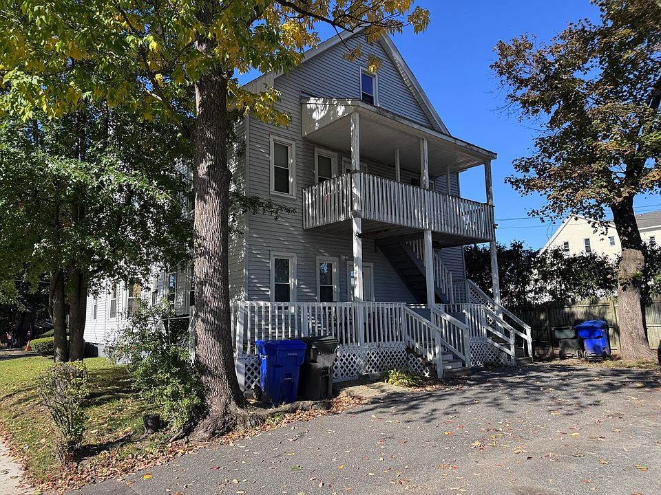 2nd image of 471-473 Dickinson St