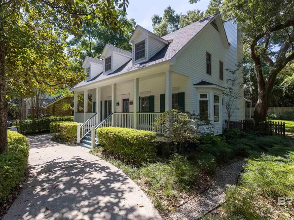 47 Echo Ln W, Fairhope, AL 36532