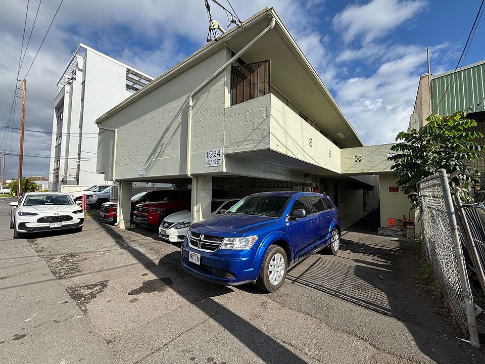 1st image of 1924 Kalani St APT 4