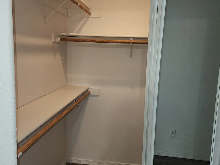 1620 Avalon Ct #A — Photo 10