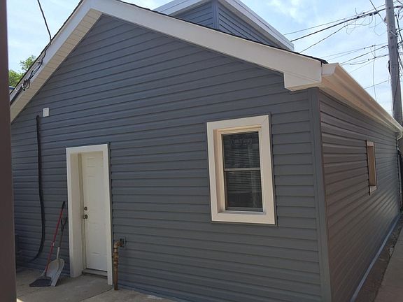 Private Coach House