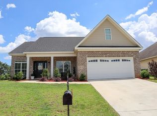 101 Camberly Ct, Dothan, AL 36301