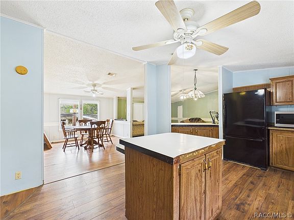 3rd image of 7085 S Rhoder Point