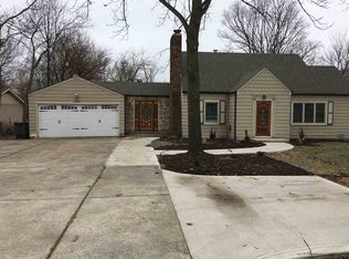 612 E Washington Center Rd, Fort Wayne, IN 46825