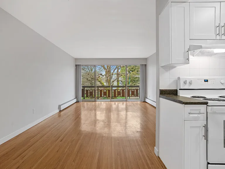 6111 Tisdall St — Photo 44