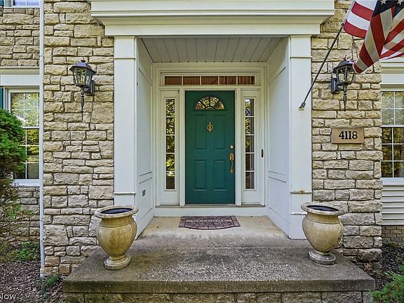 2nd image of 4118 Evergreen Ln