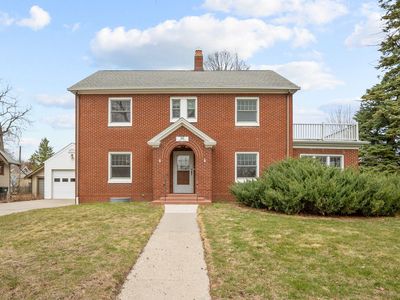 105 9th St, Ames, IA, 50010