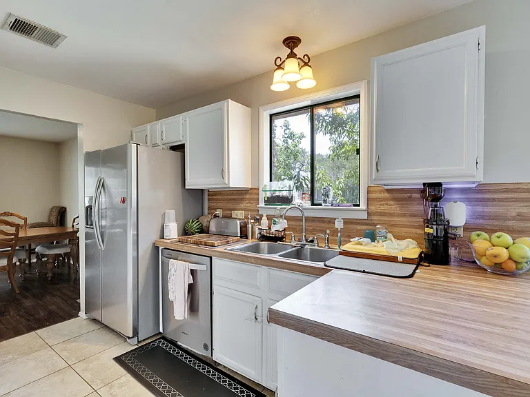 7601 Hawkeye Dr — Photo 7