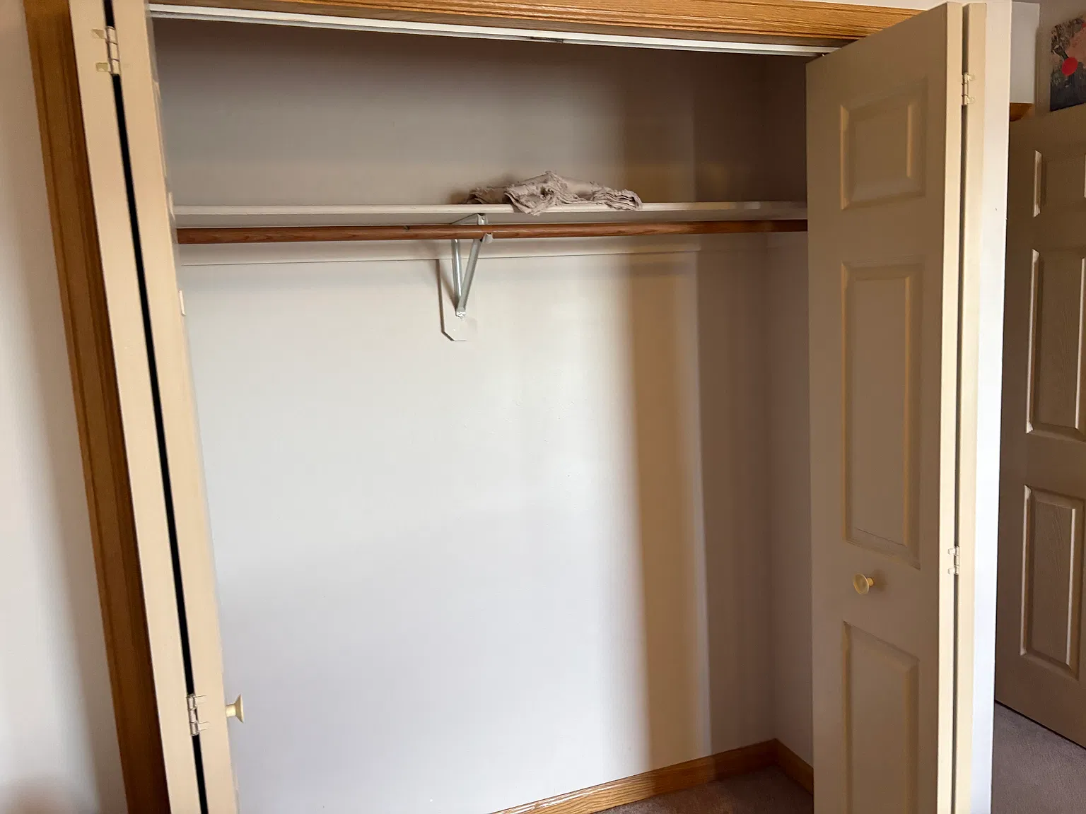 506 Buena Vista Ct — Photo 2