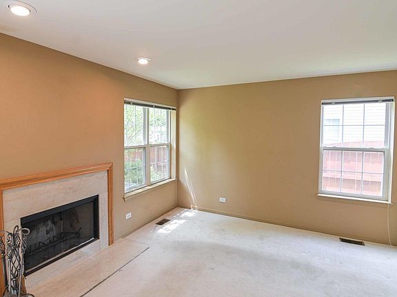 5th image of 12945 W Wakefield Dr