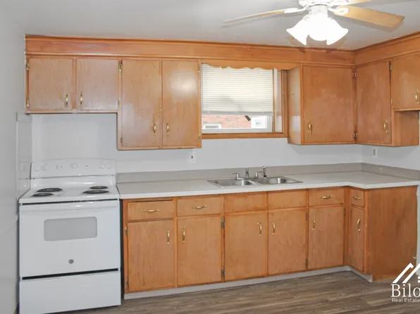 5 Chestnut Street, 5 Chestnut St APT 2, Pawtucket, RI 02860