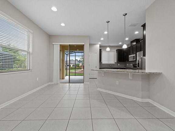 4th image of 2755 White Isle Ln