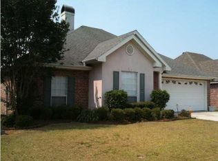 404 Riner Dr, Scott, LA 70583