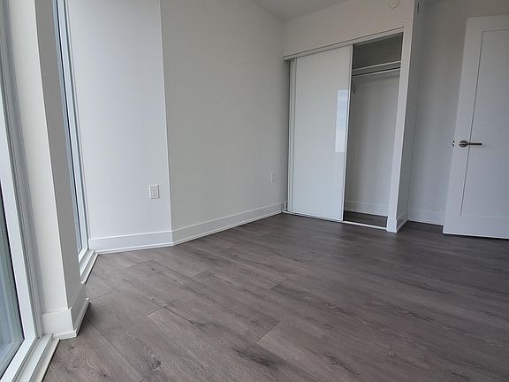 5th image of 575 Bloor St E #1802