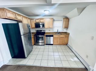 71 Pembroke Ave #2, Providence, RI 02908