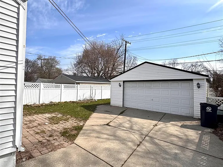 511 S Campbell Rd — Photo 25