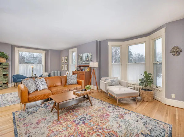 404 E Chestnut St, Mount Vernon, OH 43050