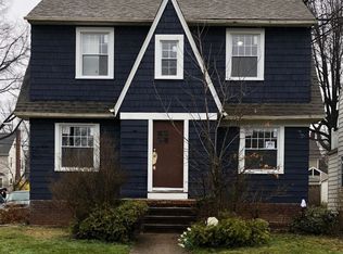 1015 Elbon Rd, Cleveland Heights, OH 44121