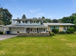 160 Hartman Cir NE, Fridley, MN 55432