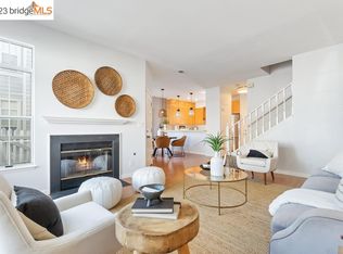 325 Commodore Dr, Richmond, CA 94804